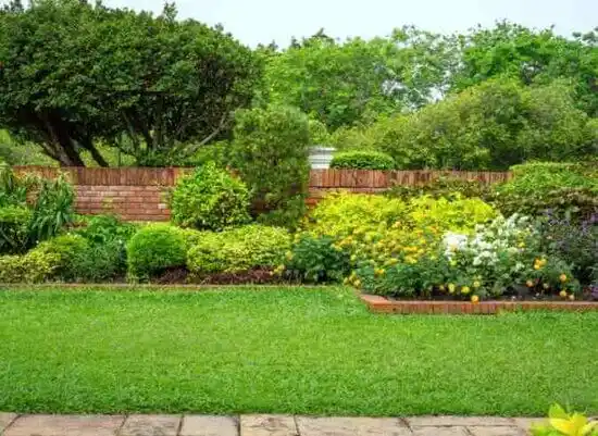 landscaping services Portage Lakes